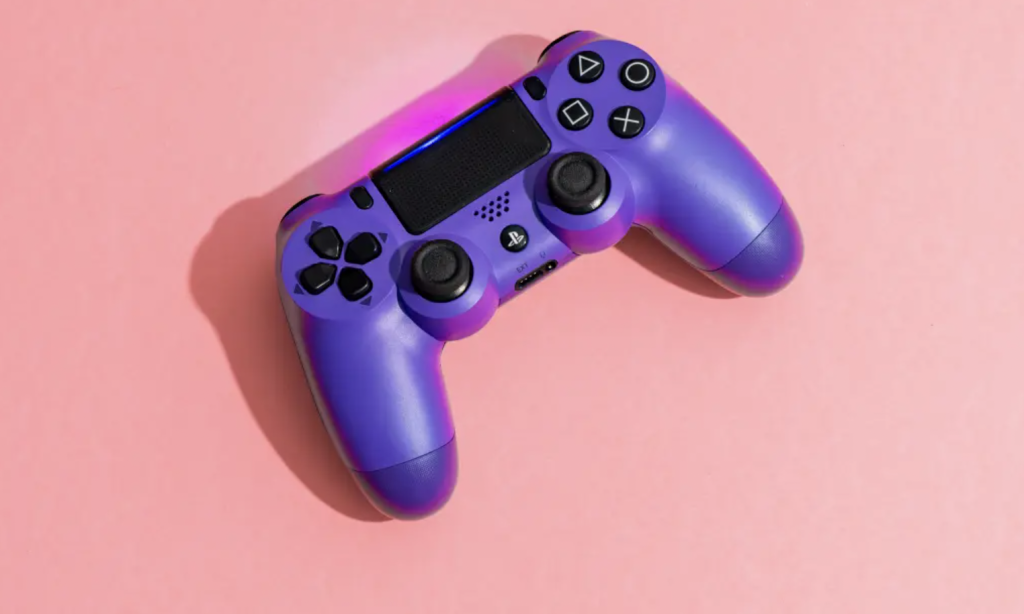 Four Video Games You Should Play On Your New Steam Deck Four Video Games You Should Play On Your New Steam