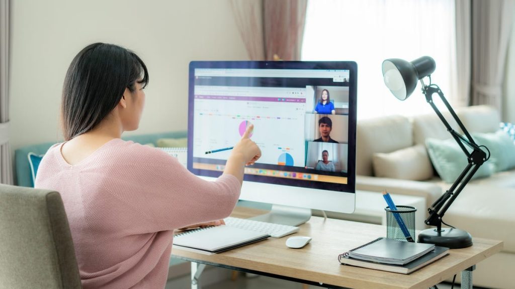 Three Tips That Will Make Working Remotely Suit You Three Tips That Will Make Working Remotely Suit You