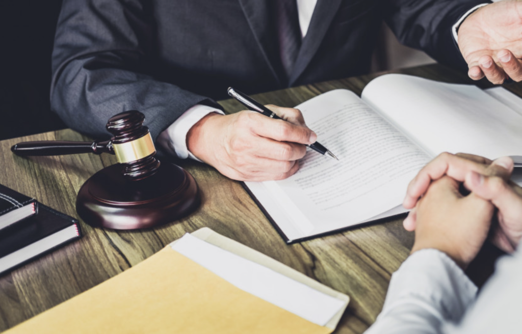What is the role of an estate planning lawyer?
