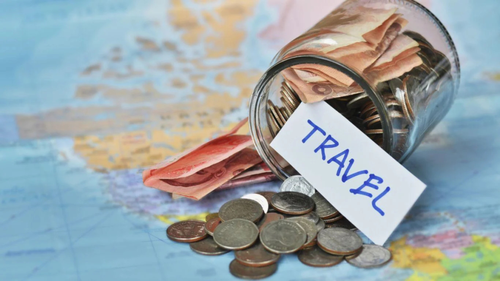 How to Save Money Fast and Effectively While Traveling on a Student Budget